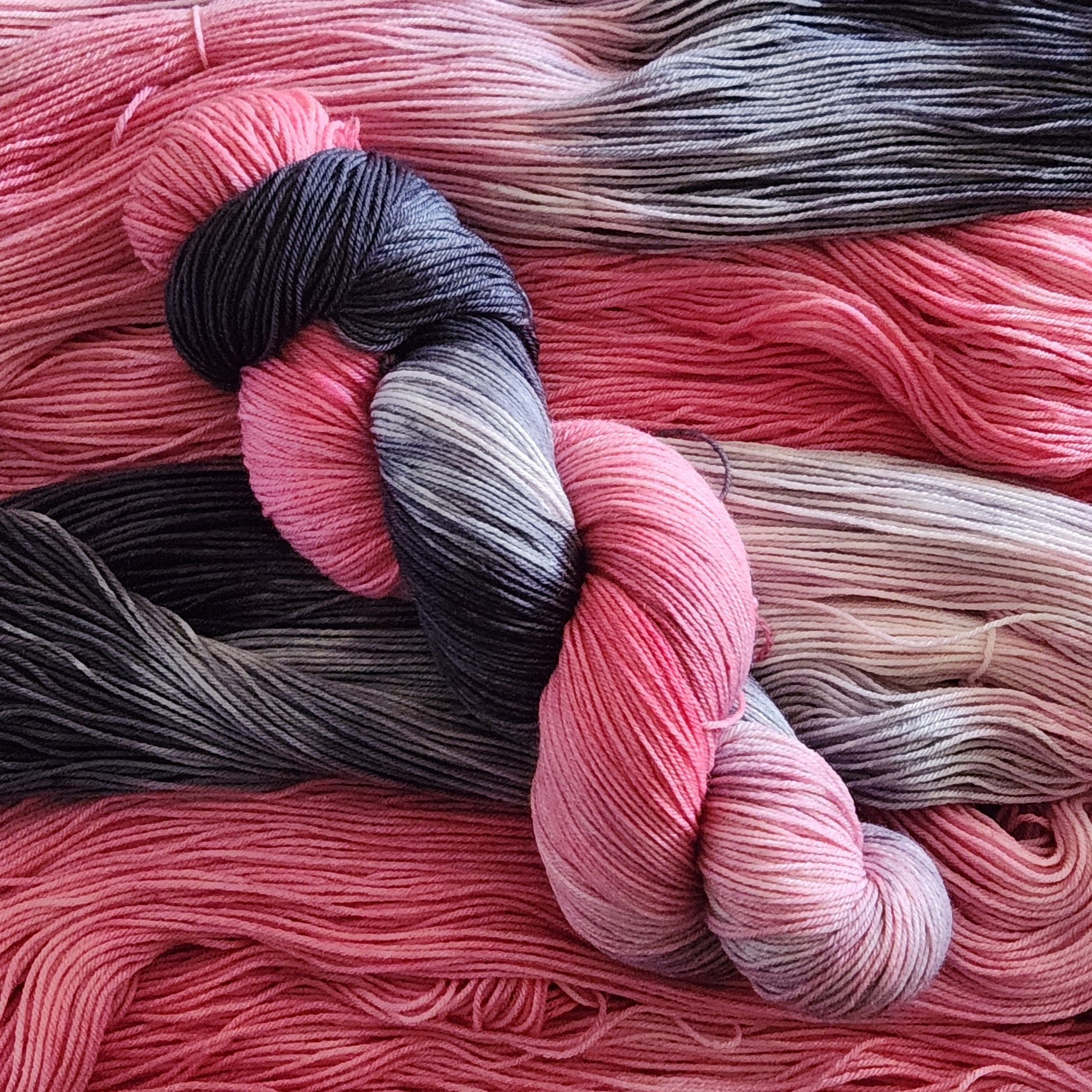Pink Flamingo image 0